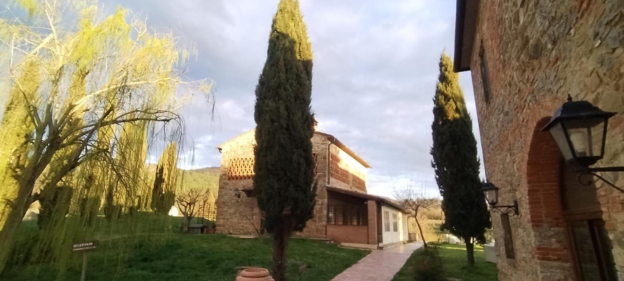 I Salici Agriturismo Badia Agnano Екстер'єр фото
